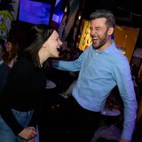 Barmani, ajutori de bar